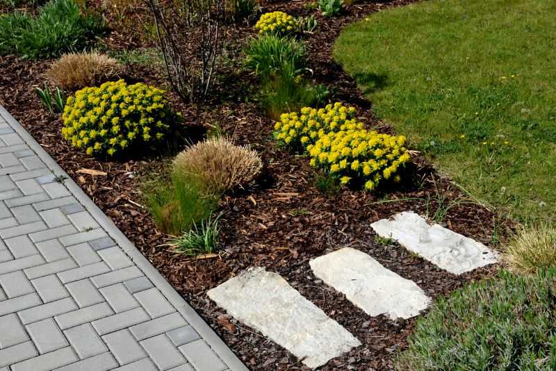 Flower Bed Mulching in Ventura County, CA