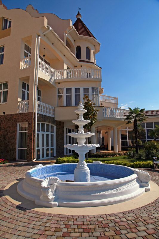 Garden Fountain Replacement in Honolulu, HI